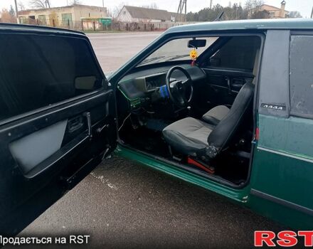 ВАЗ 2108, объемом двигателя 1.3 л и пробегом 321 тыс. км за 700 $, фото 4 на Automoto.ua