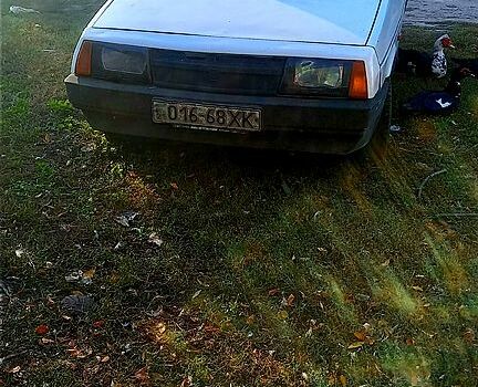 ВАЗ 2108, объемом двигателя 1.5 л и пробегом 100 тыс. км за 600 $, фото 2 на Automoto.ua