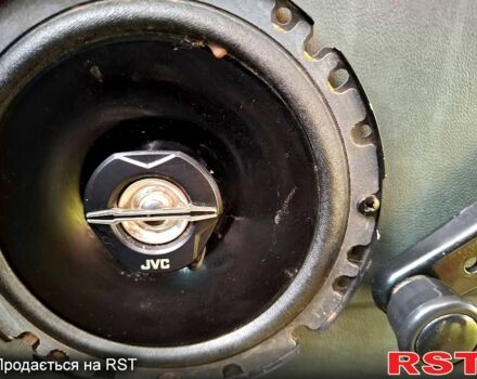 ВАЗ 2108, объемом двигателя 1.5 л и пробегом 95 тыс. км за 1050 $, фото 5 на Automoto.ua
