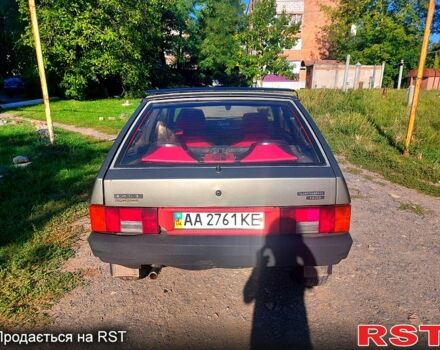 ВАЗ 2108, объемом двигателя 1.5 л и пробегом 107 тыс. км за 1000 $, фото 3 на Automoto.ua