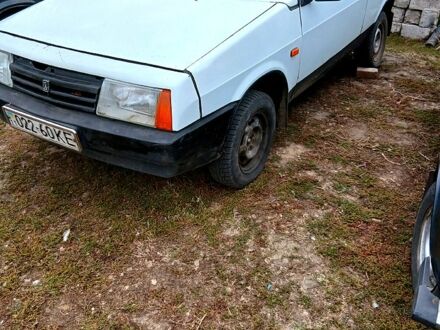 ВАЗ 2108 1985 в Ахтырке на Automoto.ua ВАЗ 2108, объемом двигателя 1.5 л и пробегом 0 тыс. км за 500 $, фото 1 на Automoto.ua