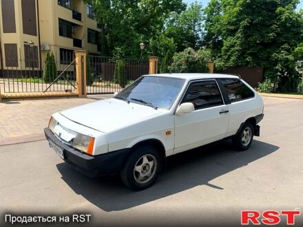ВАЗ 2108 1986 у Измаиле на Automoto.ua ВАЗ 2108, об'ємом двигуна 1.3 л та пробігом 112 тис. км за 850 $, фото 1 на Automoto.ua