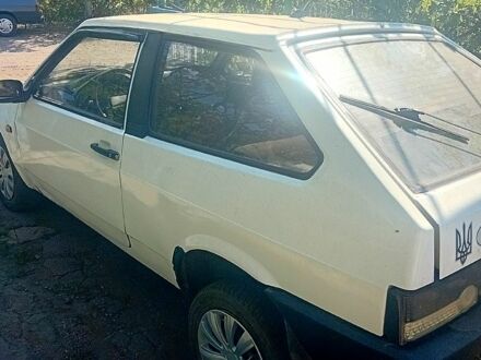 ВАЗ 2108 1987 в Каменское - Днепродзержинск на Automoto.ua ВАЗ 2108, объемом двигателя 1.3 л и пробегом 222 тыс. км за 700 $, фото 1 на Automoto.ua