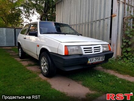 ВАЗ 2108 1987 в Ромнах на Automoto.ua ВАЗ 2108, объемом двигателя 1.3 л и пробегом 380 тыс. км за 650 $, фото 1 на Automoto.ua