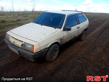 ВАЗ 2108 1988 в Недригайлове на Automoto.ua ВАЗ 2108, объемом двигателя 13 л и пробегом 0 тыс. км за 550 $, фото 1 на Automoto.ua