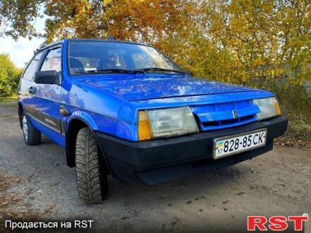 ВАЗ 2108 1990 у Хороле на Automoto.ua ВАЗ 2108, об'ємом двигуна 1.5 л та пробігом 300 тис. км за 800 $, фото 1 на Automoto.ua