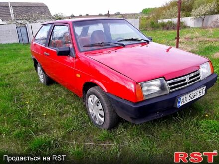 ВАЗ 2108 1990 у Змиеве на Automoto.ua ВАЗ 2108, об'ємом двигуна 15 л та пробігом 142 тис. км за 1150 $, фото 1 на Automoto.ua