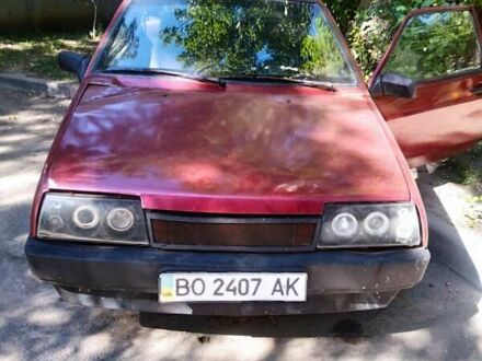 ВАЗ 2108 1991 у Тернополі на Automoto.ua ВАЗ 2108, об'ємом двигуна 1.1 л та пробігом 300 тис. км за 500 $, фото 1 на Automoto.ua