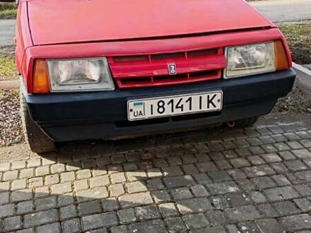 ВАЗ 2108 1991 у Ужгороді на Automoto.ua ВАЗ 2108, об'ємом двигуна 1.1 л та пробігом 71 тис. км за 890 $, фото 1 на Automoto.ua