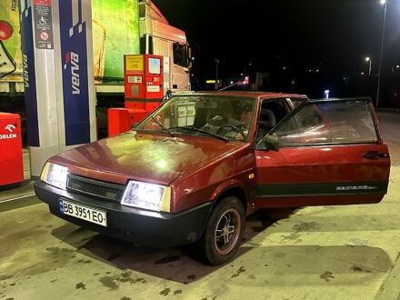 ВАЗ 2108 1992 у Новорад-Волынском на Automoto.ua ВАЗ 2108, об'ємом двигуна 1.3 л та пробігом 185 тис. км за 1300 $, фото 1 на Automoto.ua