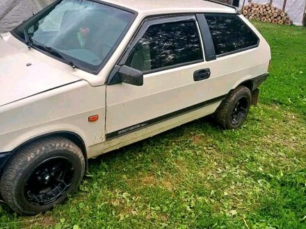 ВАЗ 2108 1993 у Василькове на Automoto.ua ВАЗ 2108, об'ємом двигуна 1.3 л та пробігом 250 тис. км за 650 $, фото 1 на Automoto.ua