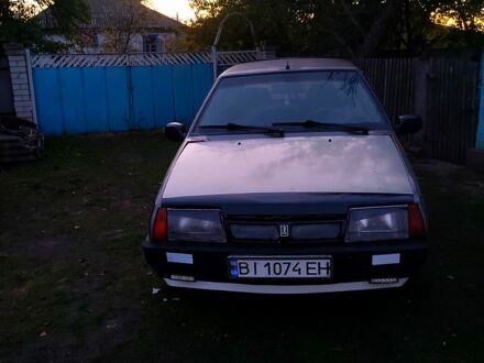 ВАЗ 2108 1993 в Полтаве на Automoto.ua ВАЗ 2108, объемом двигателя 1.5 л и пробегом 0 тыс. км за 620 $, фото 1 на Automoto.ua