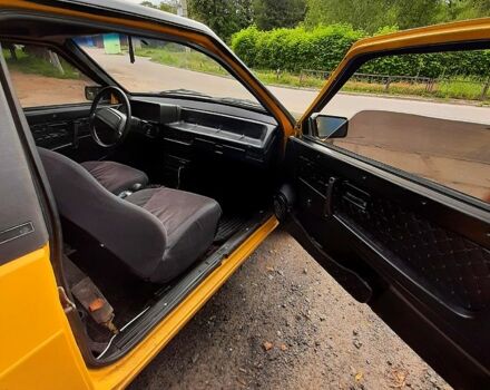 Жовтий ВАЗ 2108, об'ємом двигуна 1.5 л та пробігом 0 тис. км за 700 $, фото 6 на Automoto.ua