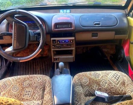 Желтый ВАЗ 2108, объемом двигателя 1.3 л и пробегом 303 тыс. км за 750 $, фото 7 на Automoto.ua