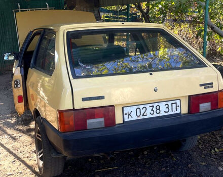 Желтый ВАЗ 2108, объемом двигателя 1.3 л и пробегом 400 тыс. км за 980 $, фото 8 на Automoto.ua