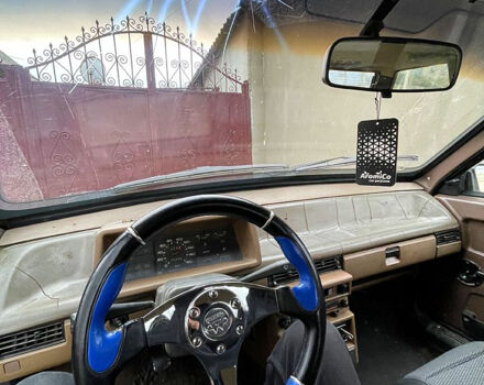 Желтый ВАЗ 2108, объемом двигателя 1.3 л и пробегом 400 тыс. км за 980 $, фото 10 на Automoto.ua