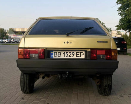 Желтый ВАЗ 2108, объемом двигателя 1.3 л и пробегом 100 тыс. км за 2180 $, фото 5 на Automoto.ua