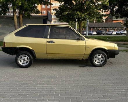 Желтый ВАЗ 2108, объемом двигателя 1.3 л и пробегом 100 тыс. км за 2180 $, фото 1 на Automoto.ua