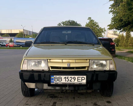 Желтый ВАЗ 2108, объемом двигателя 1.3 л и пробегом 100 тыс. км за 2180 $, фото 8 на Automoto.ua