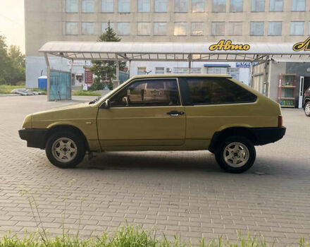 Желтый ВАЗ 2108, объемом двигателя 1.3 л и пробегом 100 тыс. км за 2180 $, фото 2 на Automoto.ua