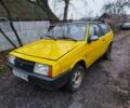 Желтый ВАЗ 2108, объемом двигателя 1.3 л и пробегом 100 тыс. км за 272 $, фото 1 на Automoto.ua
