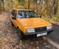 Желтый ВАЗ 2108, объемом двигателя 1.5 л и пробегом 446 тыс. км за 582 $, фото 1 на Automoto.ua