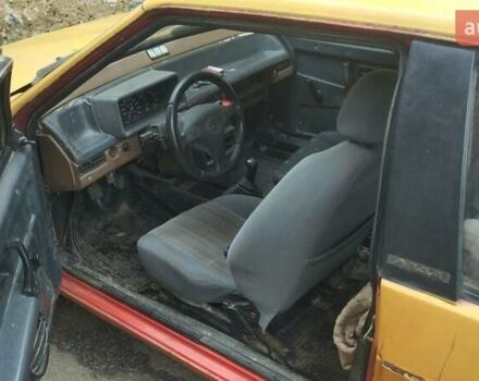 ВАЗ 2108 1993 в Жмеренке на Automoto.ua Желтый ВАЗ 2108, объемом двигателя 1.5 л и пробегом 812 тыс. км за 413 $, фото 7 на Automoto.ua