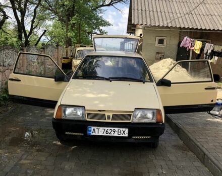 Желтый ВАЗ 2108, объемом двигателя 1.3 л и пробегом 120 тыс. км за 350 $, фото 5 на Automoto.ua