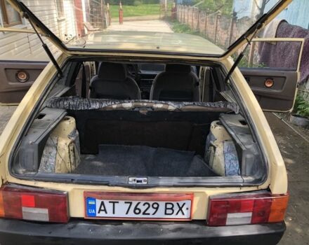 Желтый ВАЗ 2108, объемом двигателя 1.3 л и пробегом 120 тыс. км за 350 $, фото 3 на Automoto.ua