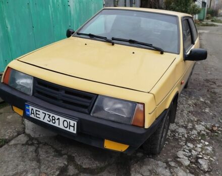 Желтый ВАЗ 2108, объемом двигателя 1.3 л и пробегом 200 тыс. км за 664 $, фото 2 на Automoto.ua