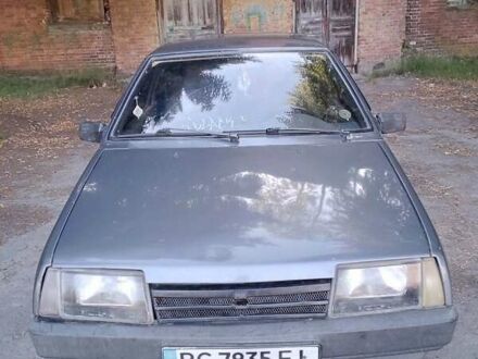 ВАЗ 2108 1986 в Довбыш на Automoto.ua Желтый ВАЗ 2108, объемом двигателя 1.5 л и пробегом 100 тыс. км за 1100 $, фото 1 на Automoto.ua