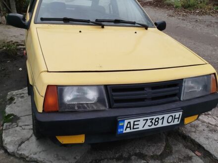 Жовтий ВАЗ 2108, об'ємом двигуна 1.3 л та пробігом 200 тис. км за 664 $, фото 1 на Automoto.ua
