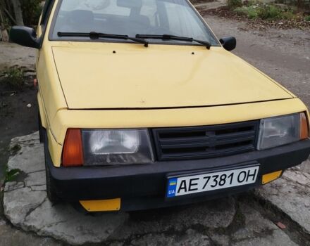 Желтый ВАЗ 2108, объемом двигателя 1.3 л и пробегом 200 тыс. км за 664 $, фото 1 на Automoto.ua