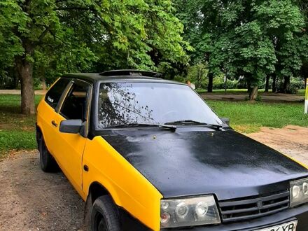 Желтый ВАЗ 2108, объемом двигателя 1.5 л и пробегом 0 тыс. км за 700 $, фото 1 на Automoto.ua