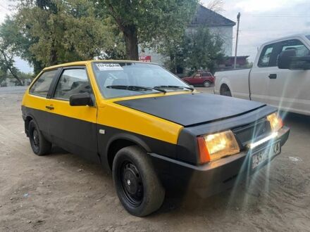 Жовтий ВАЗ 2108, об'ємом двигуна 1.6 л та пробігом 200 тис. км за 1143 $, фото 1 на Automoto.ua