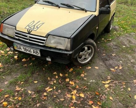 Желтый ВАЗ 2108, объемом двигателя 1.3 л и пробегом 67 тыс. км за 800 $, фото 1 на Automoto.ua