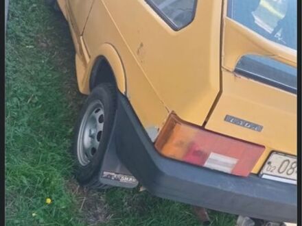 Желтый ВАЗ 2108, объемом двигателя 1.3 л и пробегом 60 тыс. км за 594 $, фото 1 на Automoto.ua