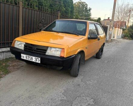 Желтый ВАЗ 2108, объемом двигателя 1.5 л и пробегом 10 тыс. км за 617 $, фото 1 на Automoto.ua