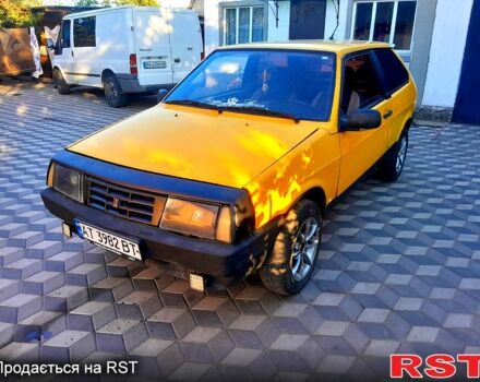 Жовтий ВАЗ 2108, об'ємом двигуна 1.5 л та пробігом 350 тис. км за 700 $, фото 1 на Automoto.ua