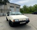 Серый ВАЗ 2108, объемом двигателя 1.3 л и пробегом 300 тыс. км за 650 $, фото 1 на Automoto.ua