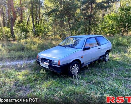 Серый ВАЗ 2108, объемом двигателя 1.3 л и пробегом 200 тыс. км за 550 $, фото 1 на Automoto.ua