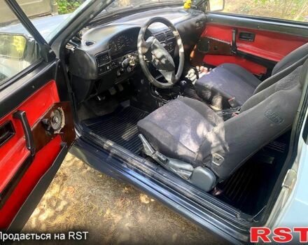 Серый ВАЗ 2108, объемом двигателя 1.3 л и пробегом 200 тыс. км за 550 $, фото 5 на Automoto.ua