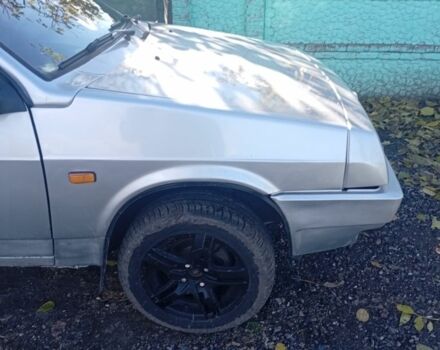 Серый ВАЗ 2108, объемом двигателя 1.5 л и пробегом 15 тыс. км за 1600 $, фото 3 на Automoto.ua