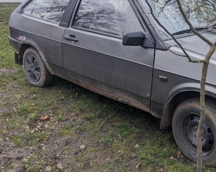 Серый ВАЗ 2108, объемом двигателя 1.3 л и пробегом 300 тыс. км за 700 $, фото 3 на Automoto.ua