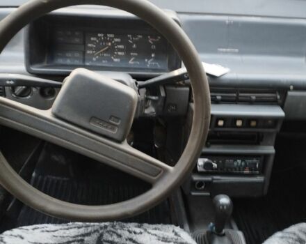 Серый ВАЗ 2108, объемом двигателя 1.3 л и пробегом 340 тыс. км за 550 $, фото 4 на Automoto.ua