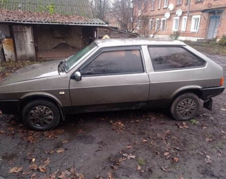 Серый ВАЗ 2108, объемом двигателя 1.5 л и пробегом 170 тыс. км за 800 $, фото 3 на Automoto.ua