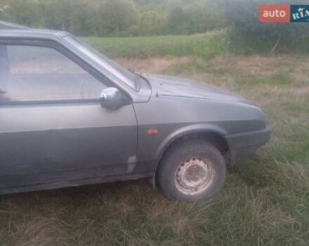 Серый ВАЗ 2108, объемом двигателя 1.3 л и пробегом 190 тыс. км за 550 $, фото 7 на Automoto.ua