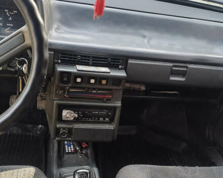 Серый ВАЗ 2108, объемом двигателя 1.5 л и пробегом 180 тыс. км за 1000 $, фото 12 на Automoto.ua