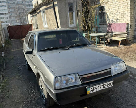Серый ВАЗ 2108, объемом двигателя 1.5 л и пробегом 80 тыс. км за 1600 $, фото 2 на Automoto.ua