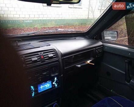 Серый ВАЗ 2108, объемом двигателя 1.1 л и пробегом 350 тыс. км за 2100 $, фото 3 на Automoto.ua